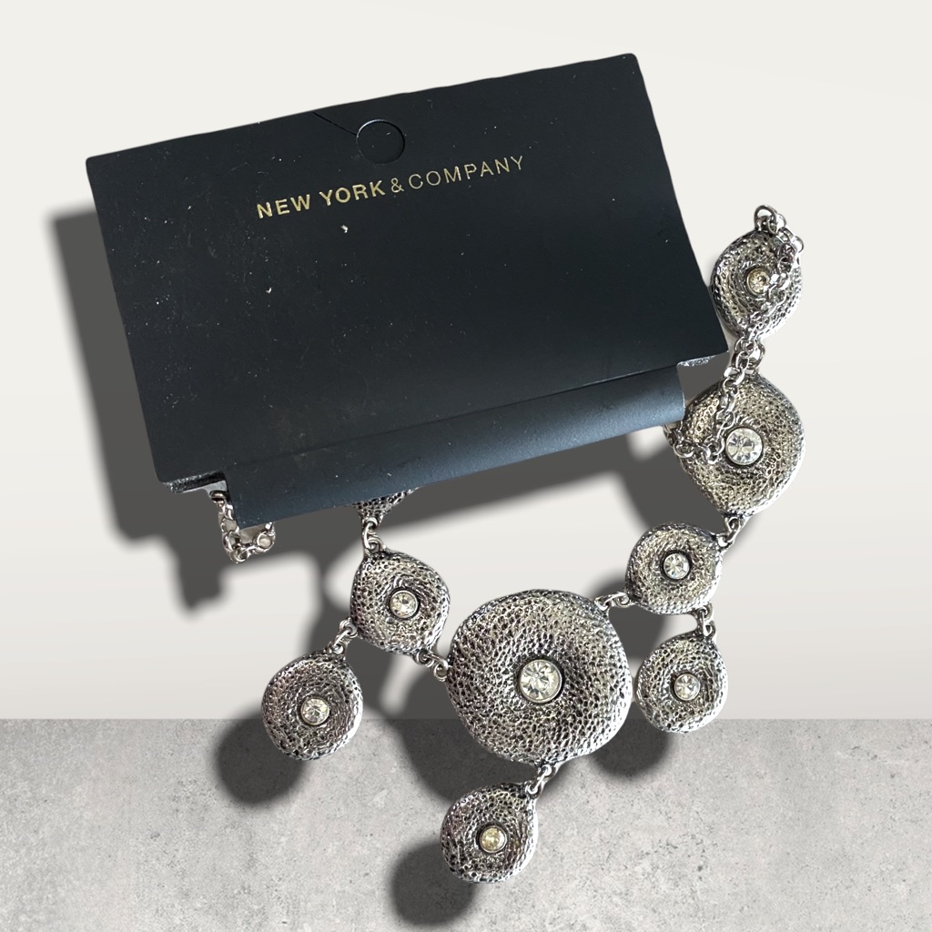 Brand New New York  Company Statement Necklace 225